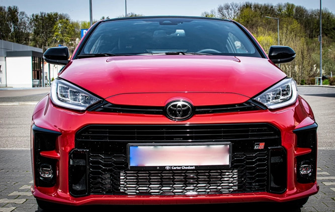 Toyota Yaris cena 175000 przebieg: 1600, rok produkcji 2022 z Gdańsk małe 277